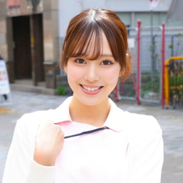 碓井芹那