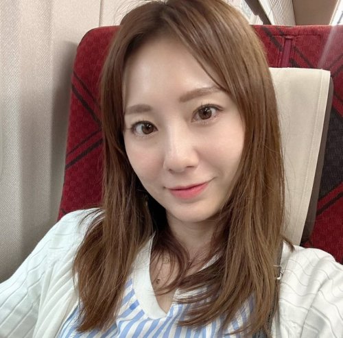 麻美由真